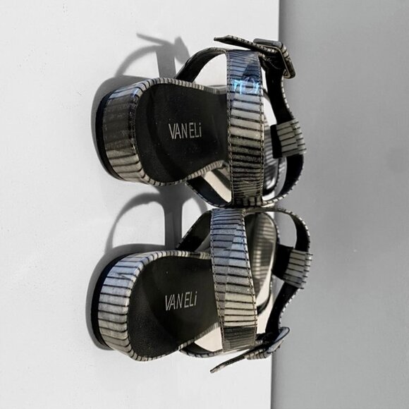 Vaneli Ankle Strap Sandals Gray Patent Leather 9.5 - Picture 5 of 9